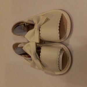 Baby Sandle